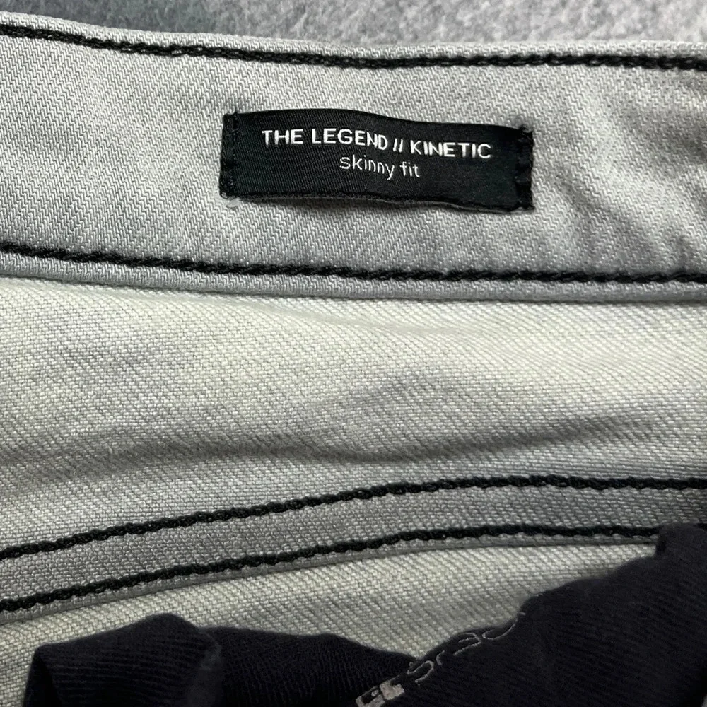 Joe’s Jeans The Legend Skinny Fit